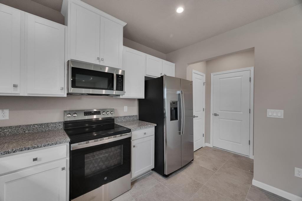 15613 SW American Street — photo 10