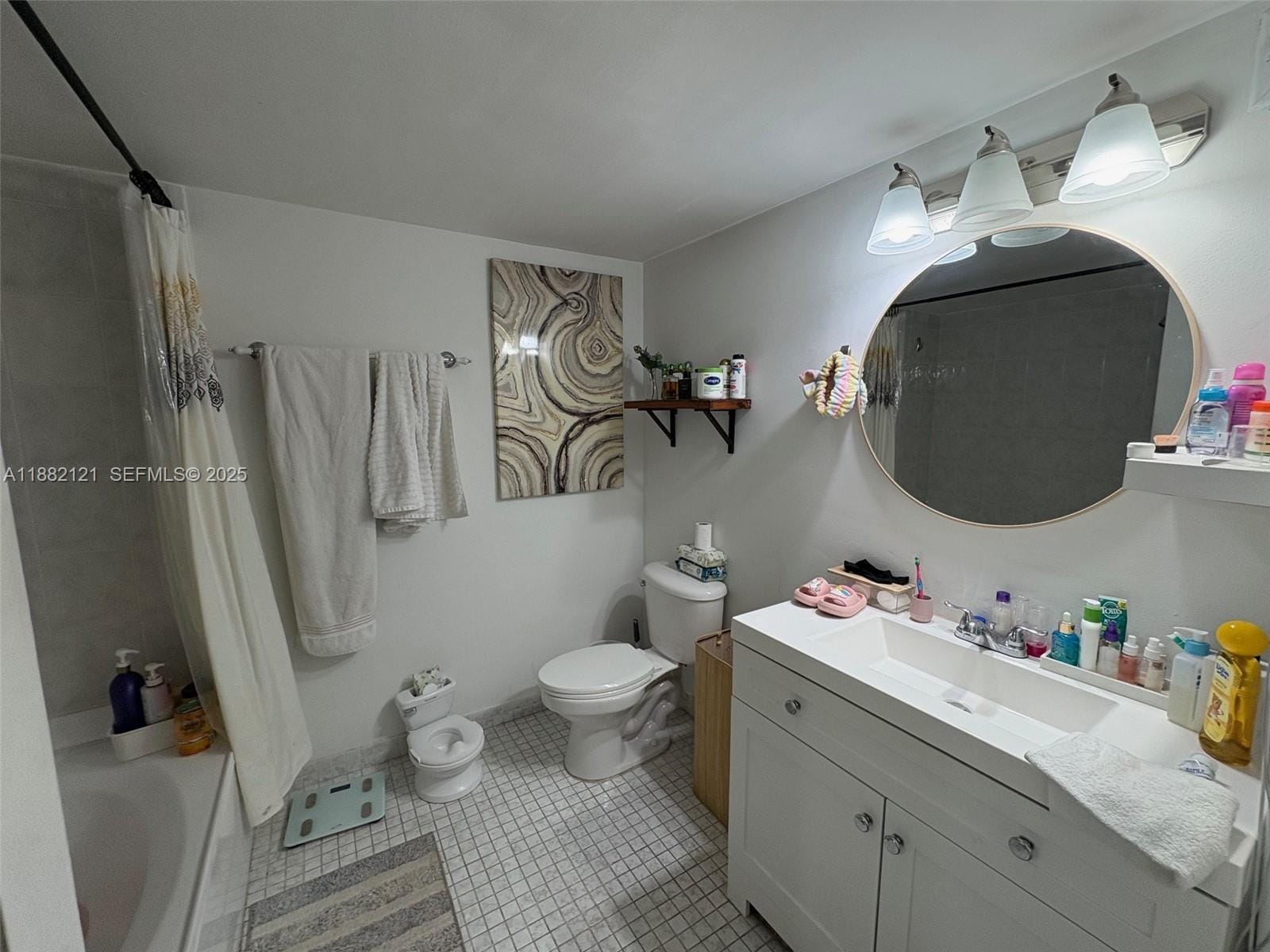 200 Leslie Drive 228 — photo 11