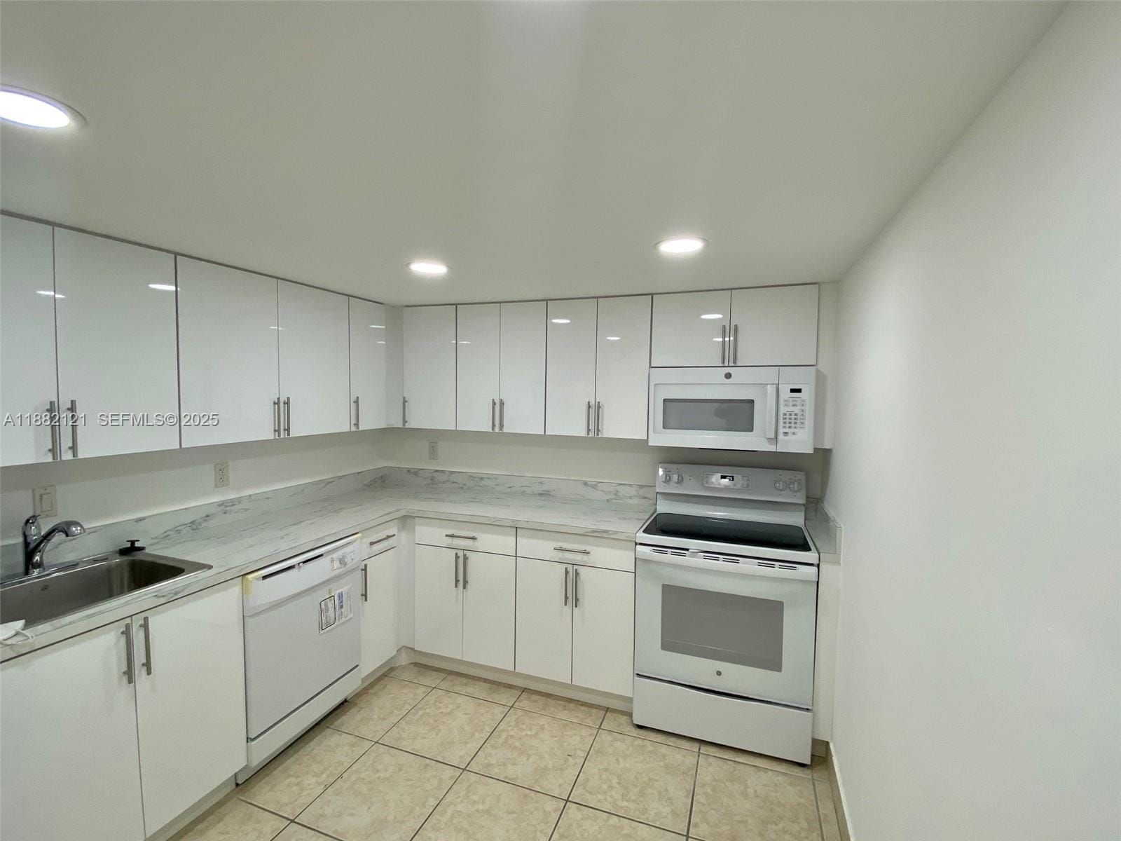 200 Leslie Drive 228, Hallandale Beach, FL 33009 photo 14