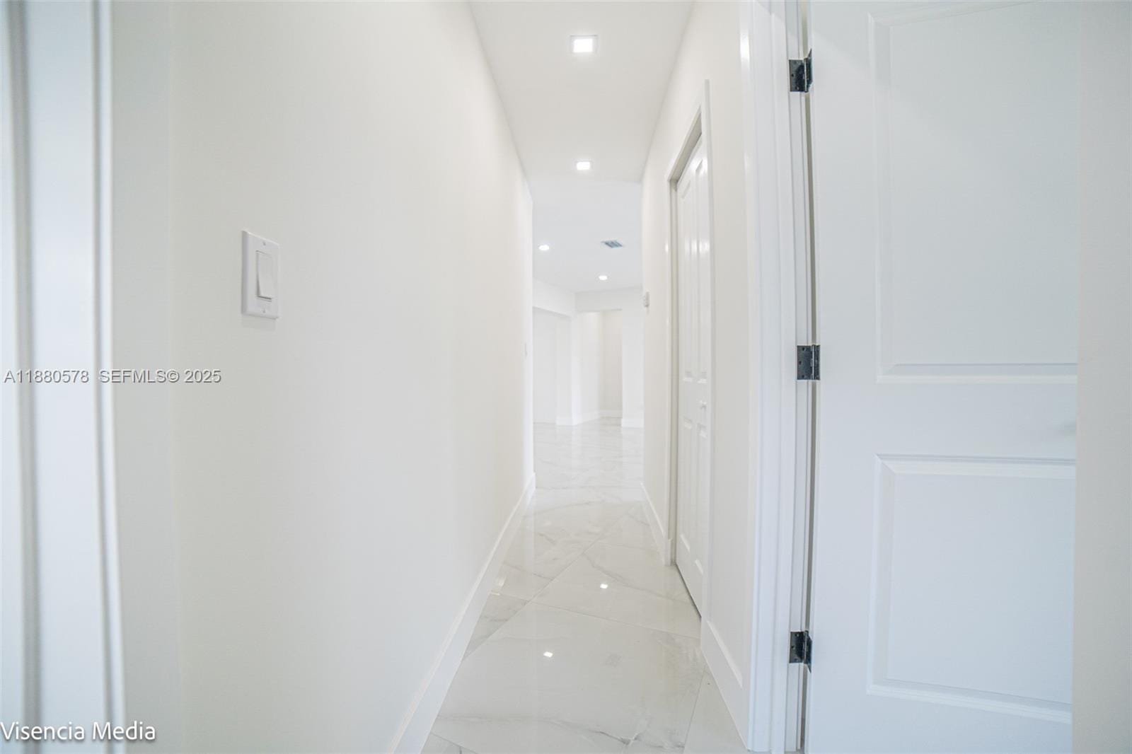 6320 NW 113th Terrace, Hialeah, FL 33012 photo 21