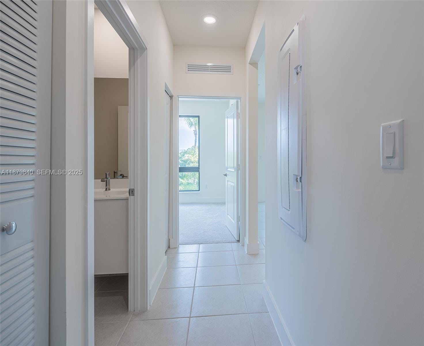 8001 NW 41st Street F-208, Doral, FL 33166 photo 13