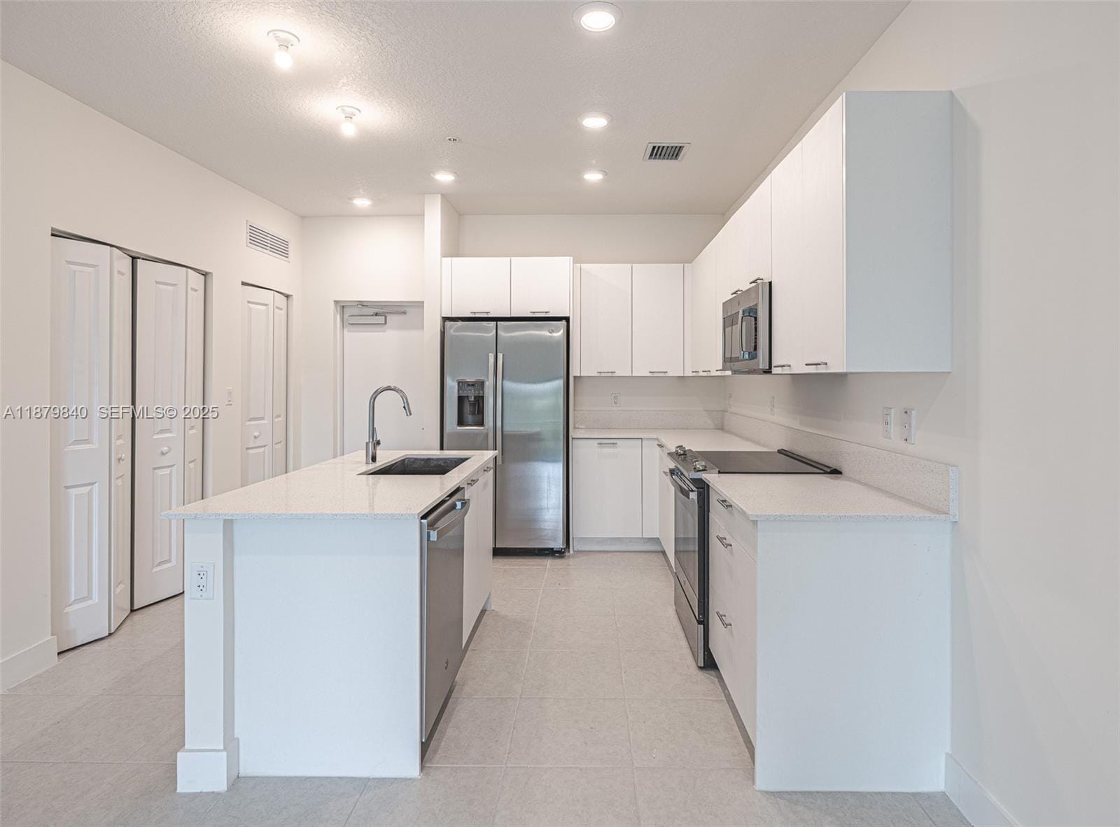 8001 NW 41st Street F-208 — photo 8