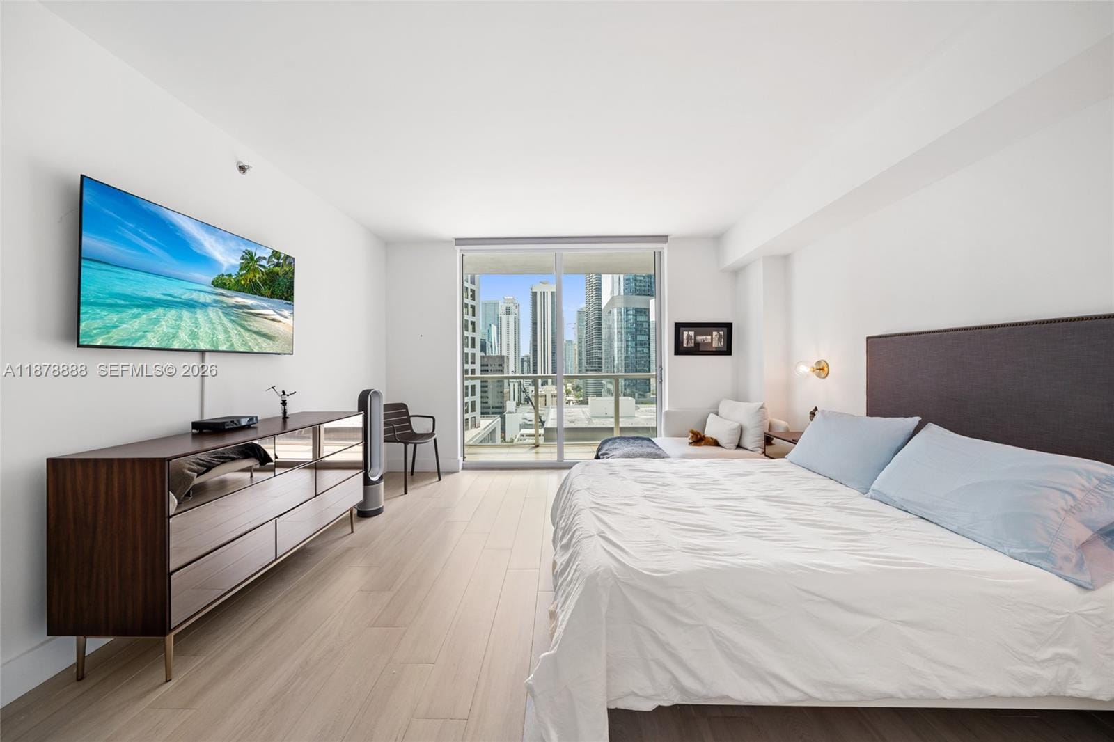 55 SE 6th Street 1908, Miami, FL 33131 photo 27
