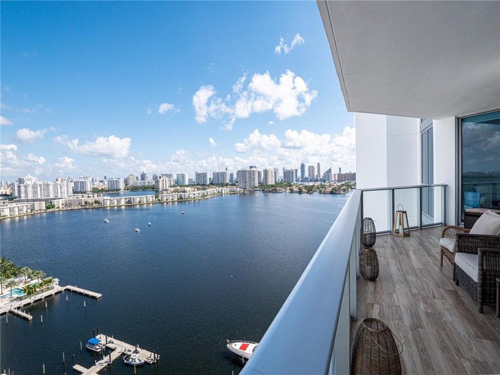 17111 Biscayne Boulevard 2105 + 1 BOAT SLIP 100 ft, North Miami Beach, FL 33160 photo 14