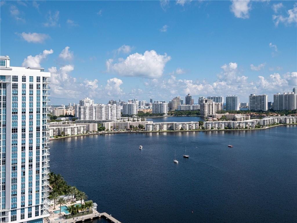 17111 Biscayne Boulevard 2105 + 1 BOAT SLIP 100 ft, North Miami Beach, FL 33160 photo 17