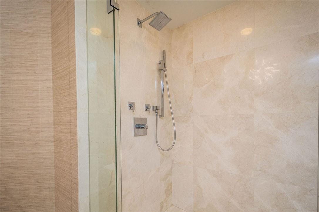 17111 Biscayne Boulevard 2105 + 1 BOAT SLIP 100 ft, North Miami Beach, FL 33160 photo 30