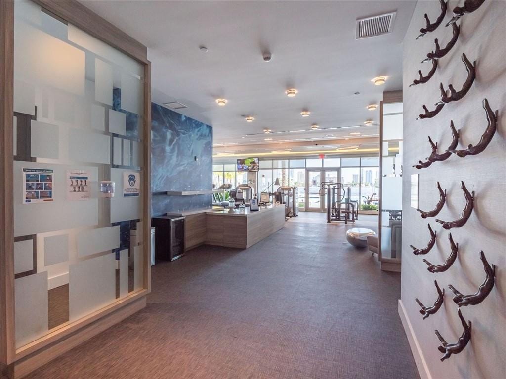 17111 Biscayne Boulevard 2105 + 1 BOAT SLIP 100 ft — photo 9