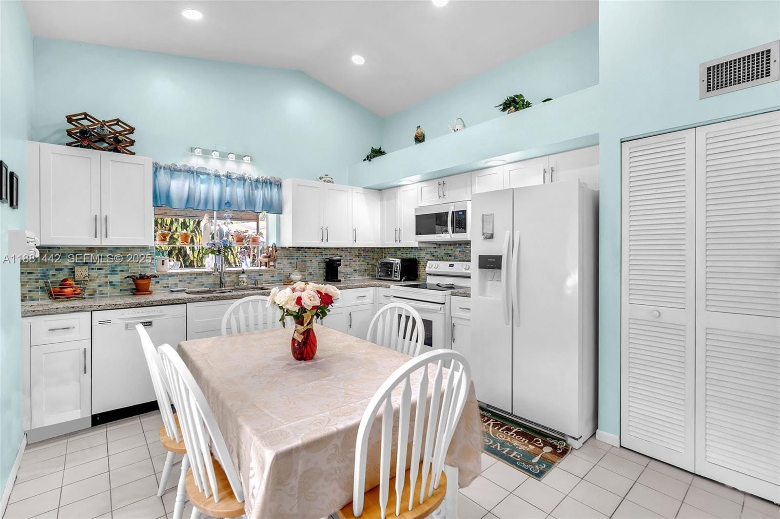 5660 SW 99th Lane — photo 7