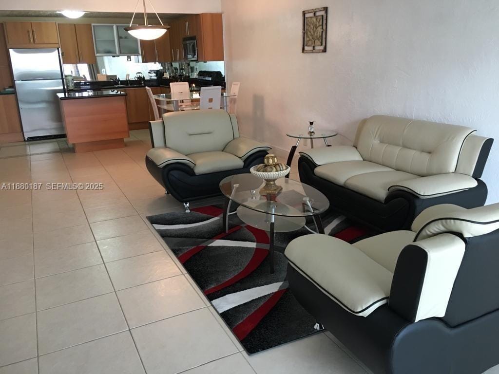 19390 Collins Avenue 1124 — photo 7