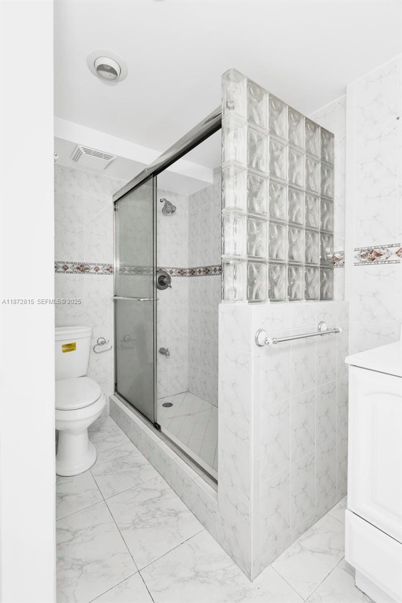 2025 NE 164th Street 510, North Miami Beach, FL 33162 photo 16