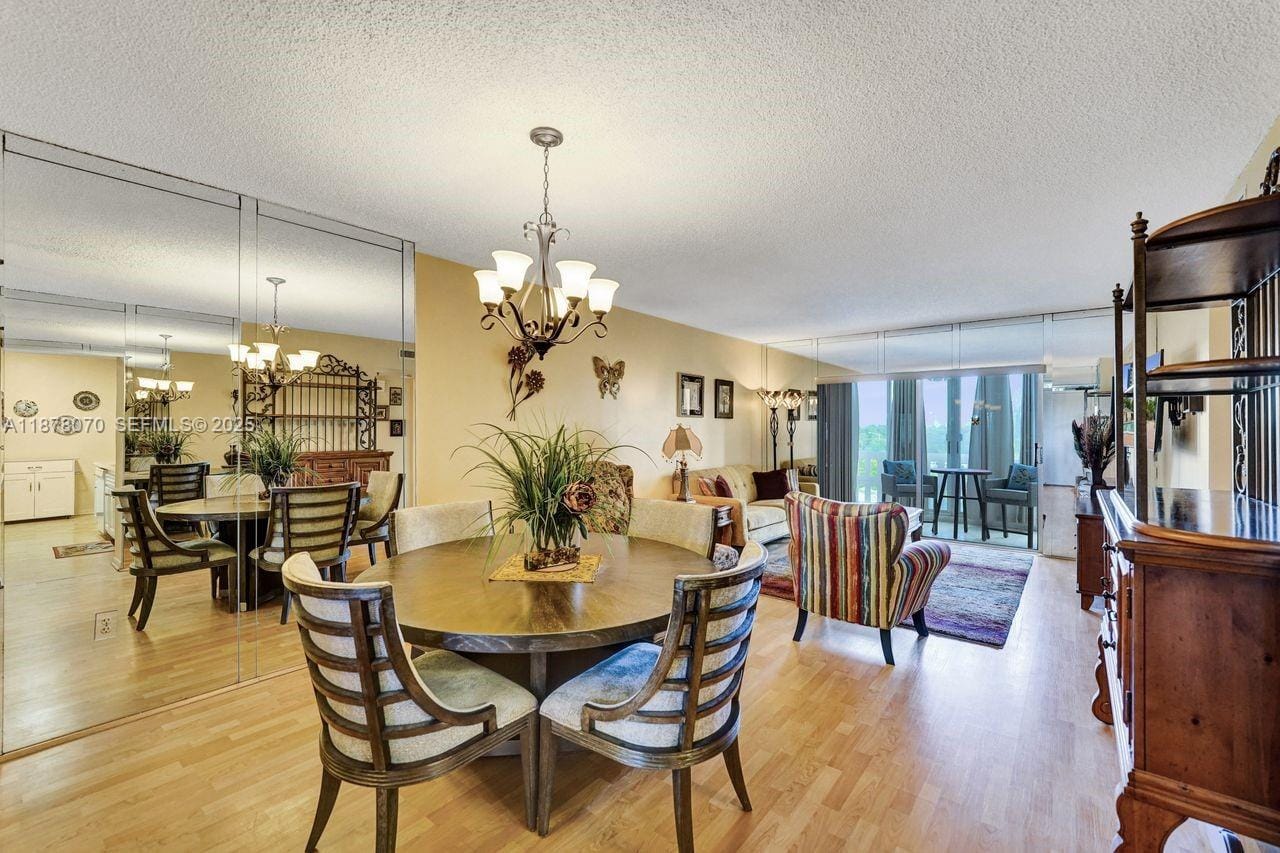 4001 Hillcrest Drive 403, Hollywood, FL 33021 photo 4