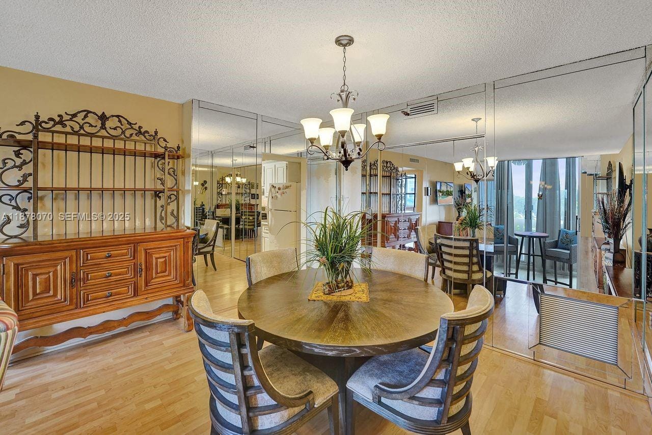 4001 Hillcrest Drive 403, Hollywood, FL 33021 photo 7