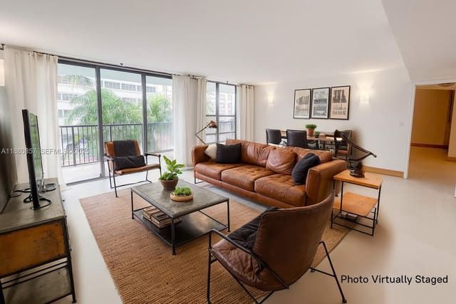 1800 Collins Avenue 3J, sold in Tower 1800 Condo, Miami Beach, FL