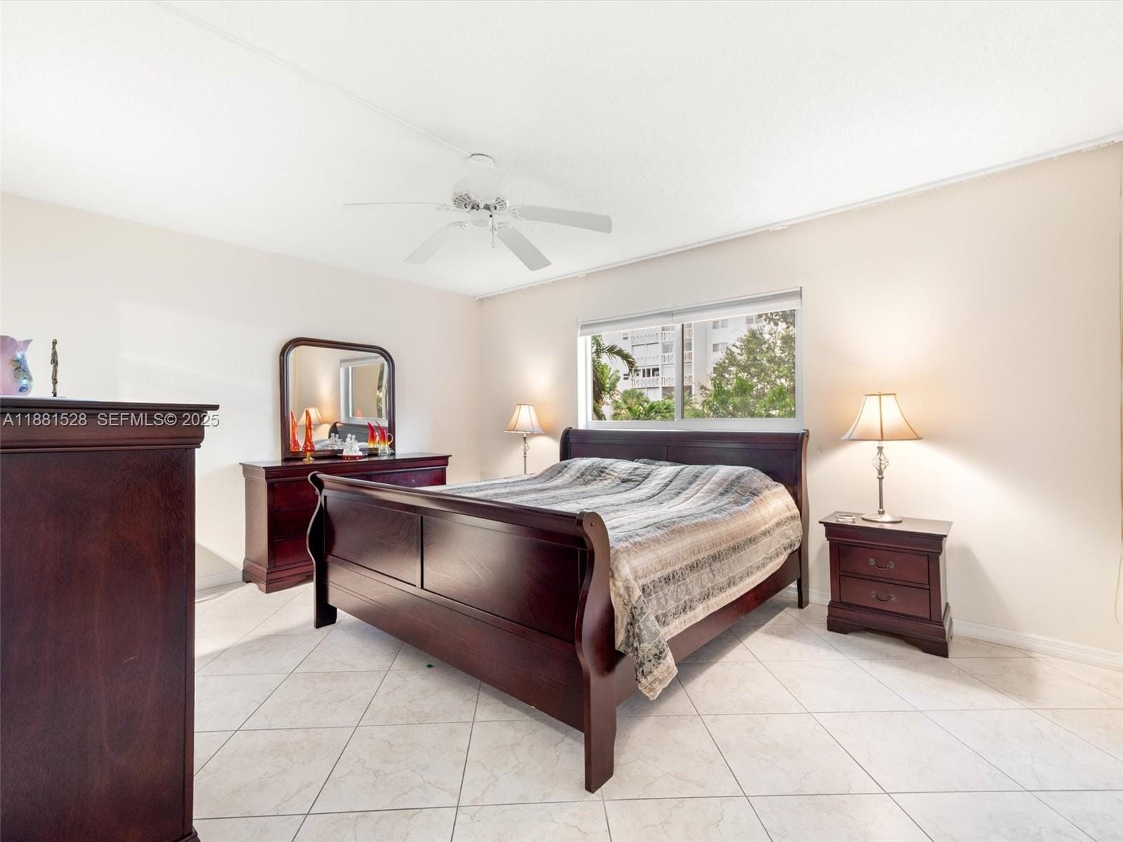1001 NE 14th Avenue 207, Hallandale Beach, FL 33009 photo 12