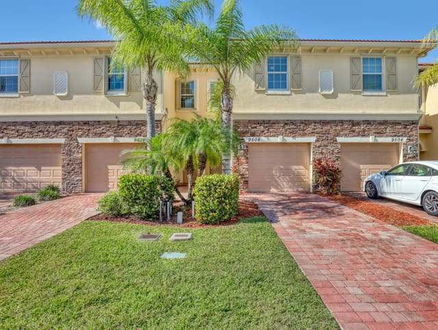 9508 SW Otter Lane, sold in River Marina, Stuart, FL
