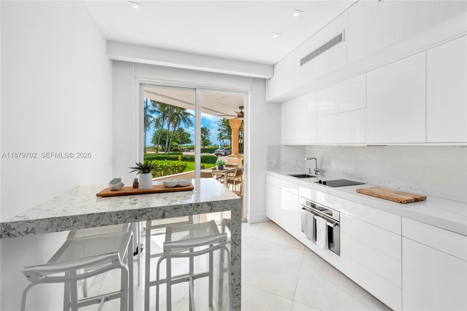 15512 Fisher Island Drive 15512, Miami Beach, FL 33109 photo 2