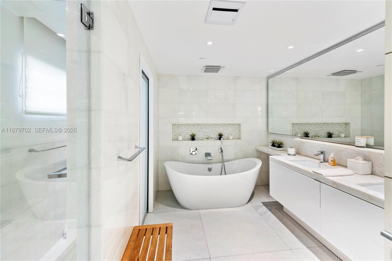 15512 Fisher Island Drive 15512, Miami Beach, FL 33109 photo 12