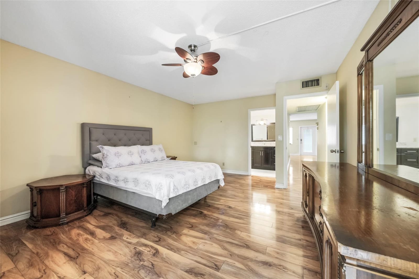 404 Richmond A 404, Deerfield Beach, FL 33442 photo 12