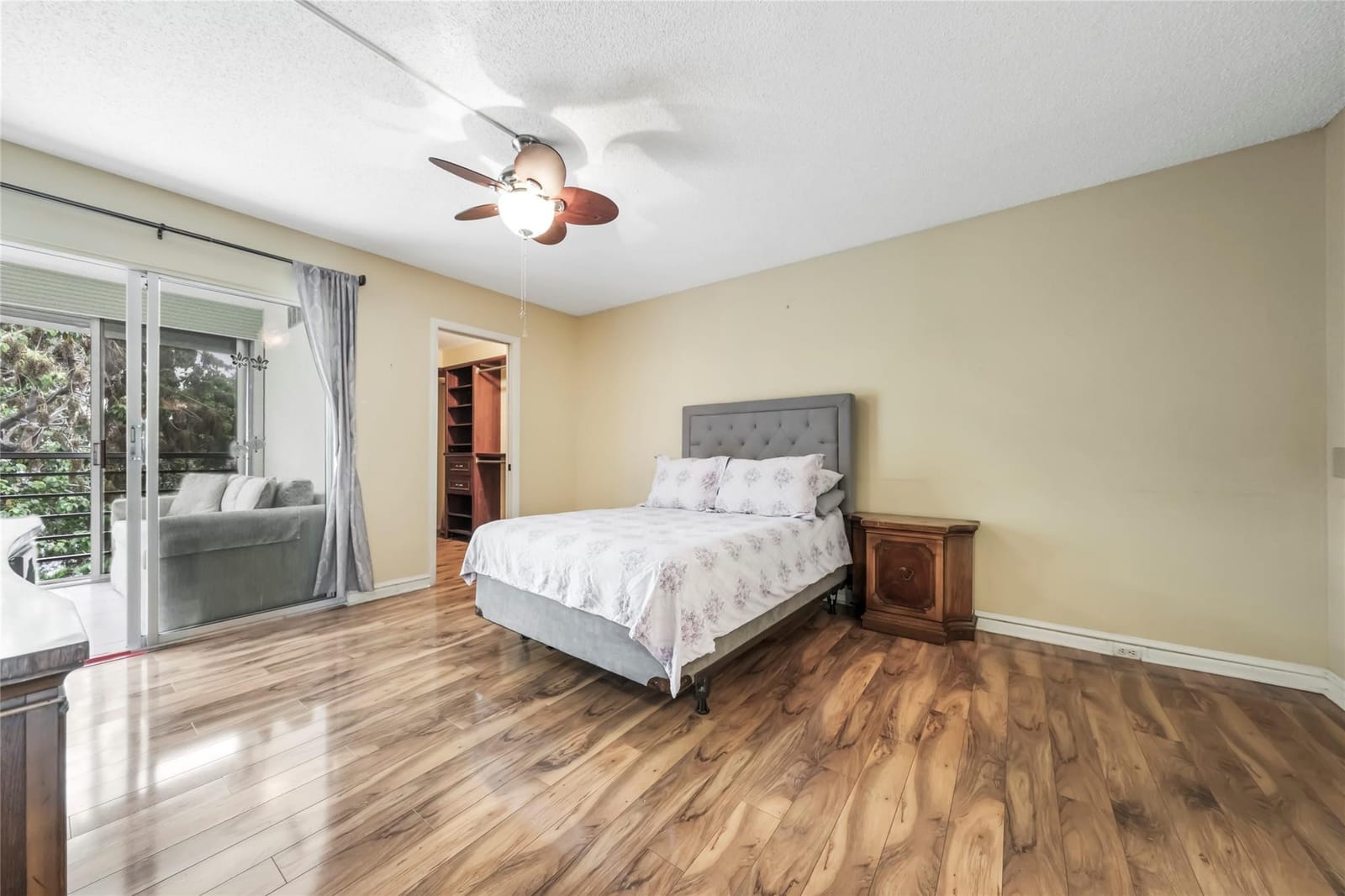 404 Richmond A 404, Deerfield Beach, FL 33442 photo 14