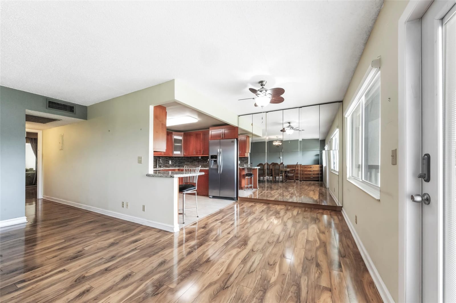 404 Richmond A 404, Deerfield Beach, FL 33442 photo 4