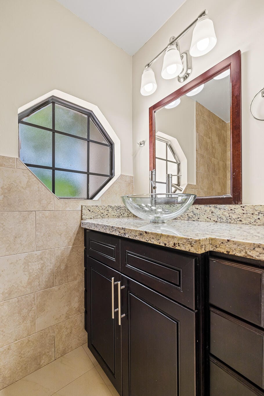 4073 NW 7th Place, Deerfield Beach, FL 33442 photo 14