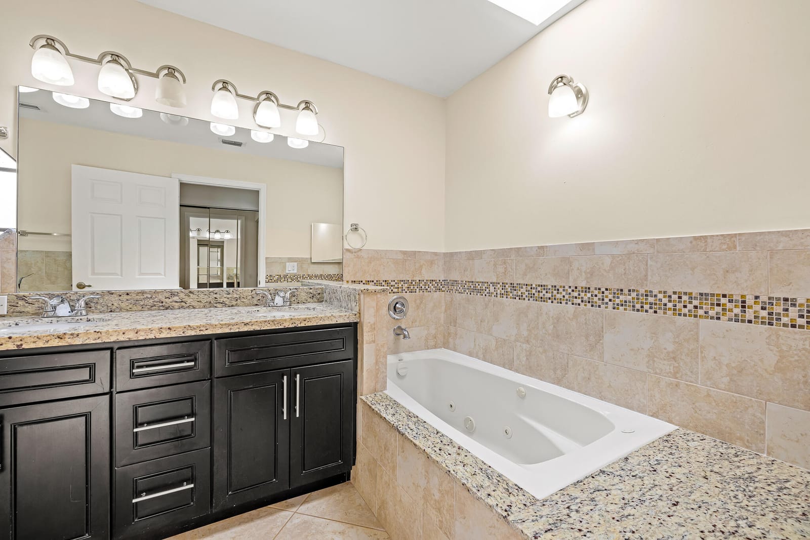 4073 NW 7th Place, Deerfield Beach, FL 33442 photo 24