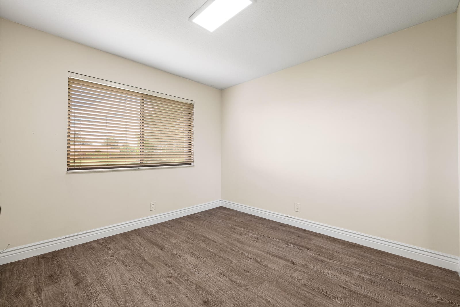 4073 NW 7th Place, Deerfield Beach, FL 33442 photo 27