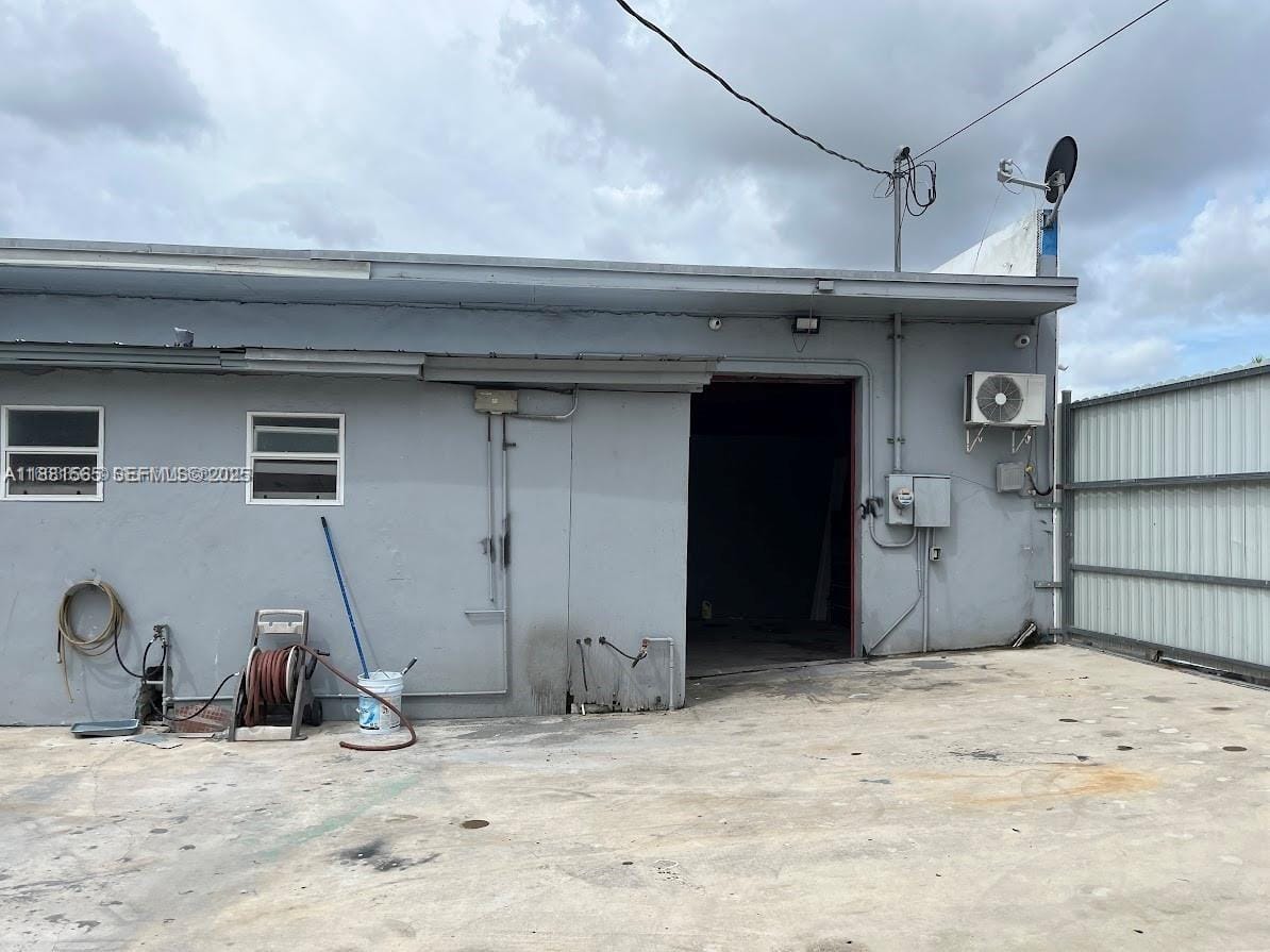 2195 NW 27th Avenue, Miami, FL 33142 photo 17