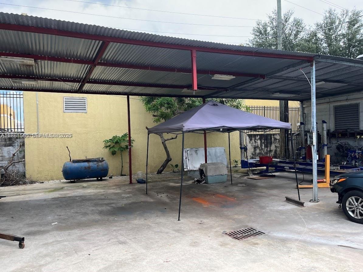 2195 NW 27th Avenue, Miami, FL 33142 photo 21