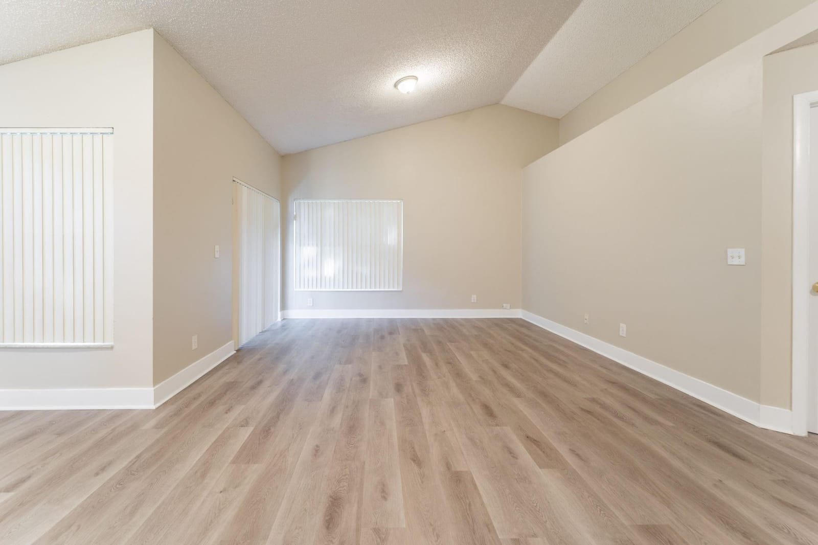 9220 Arborwood Circle, Davie, FL 33328 photo 18