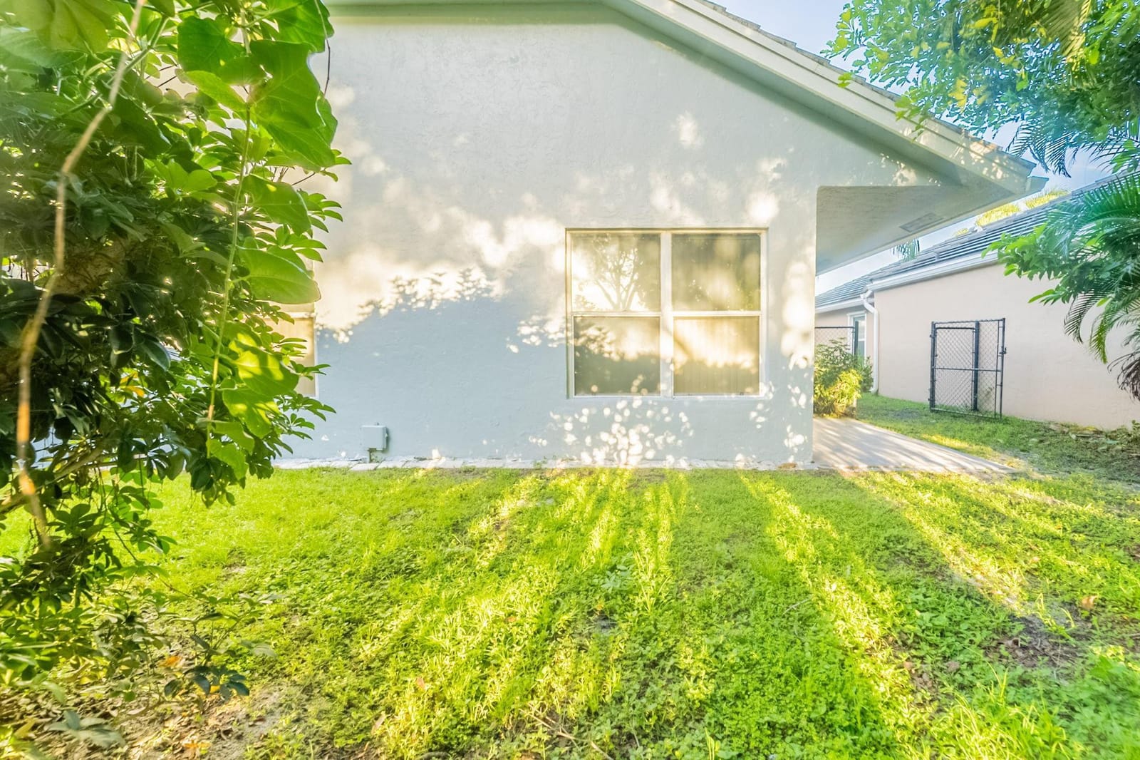 9220 Arborwood Circle, Davie, FL 33328 photo 27