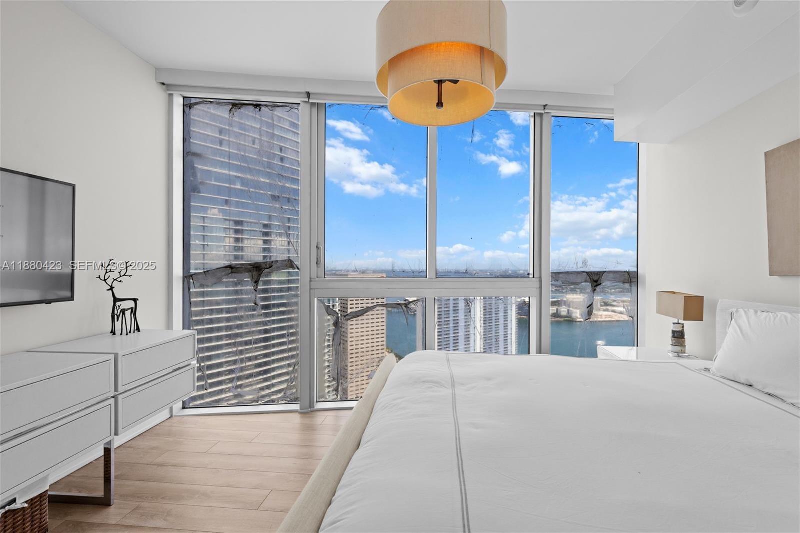 465 Brickell Avenue 4901 — photo 3