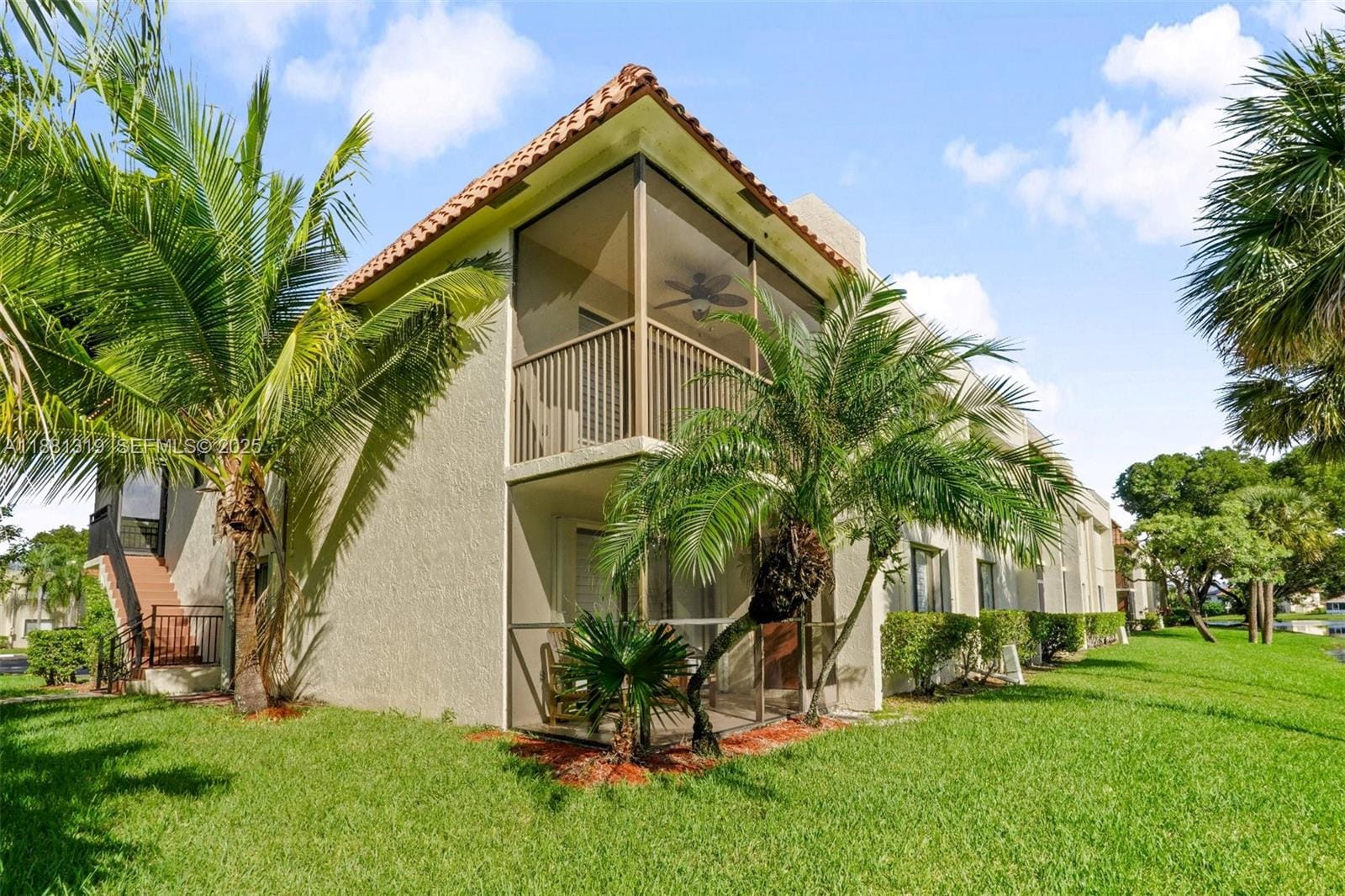 410 Lakeview Drive 204, Weston, FL 33326 photo 24