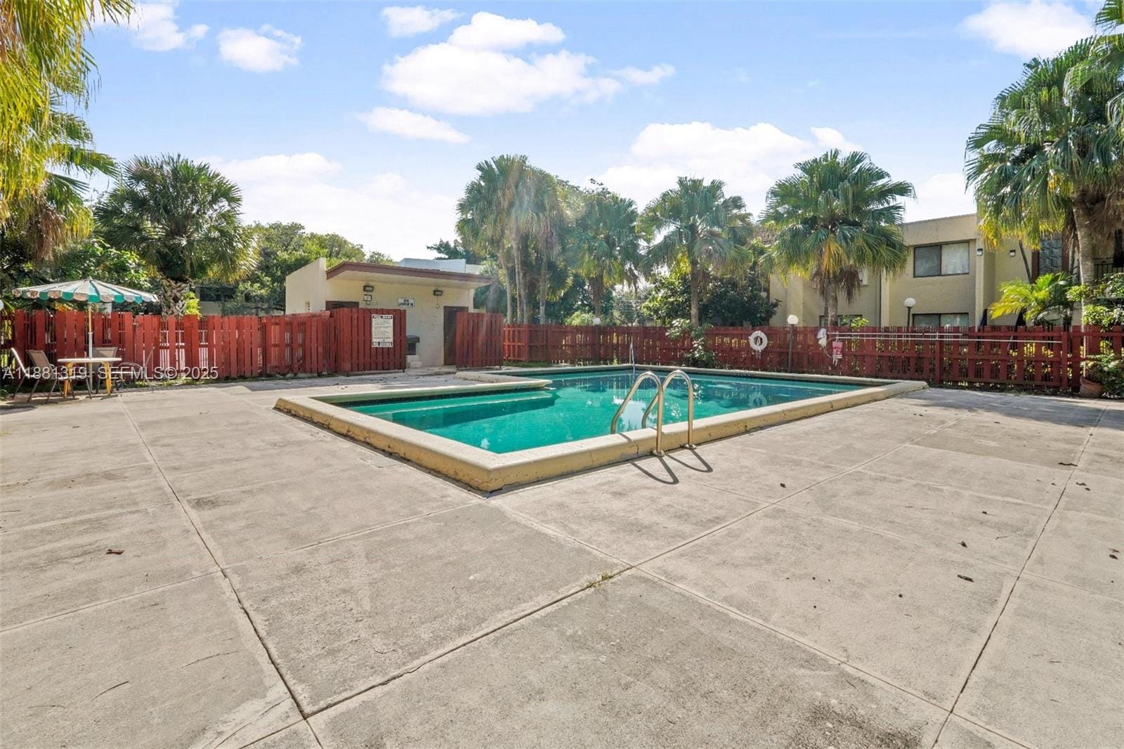 410 Lakeview Drive 204, Weston, FL 33326 photo 26