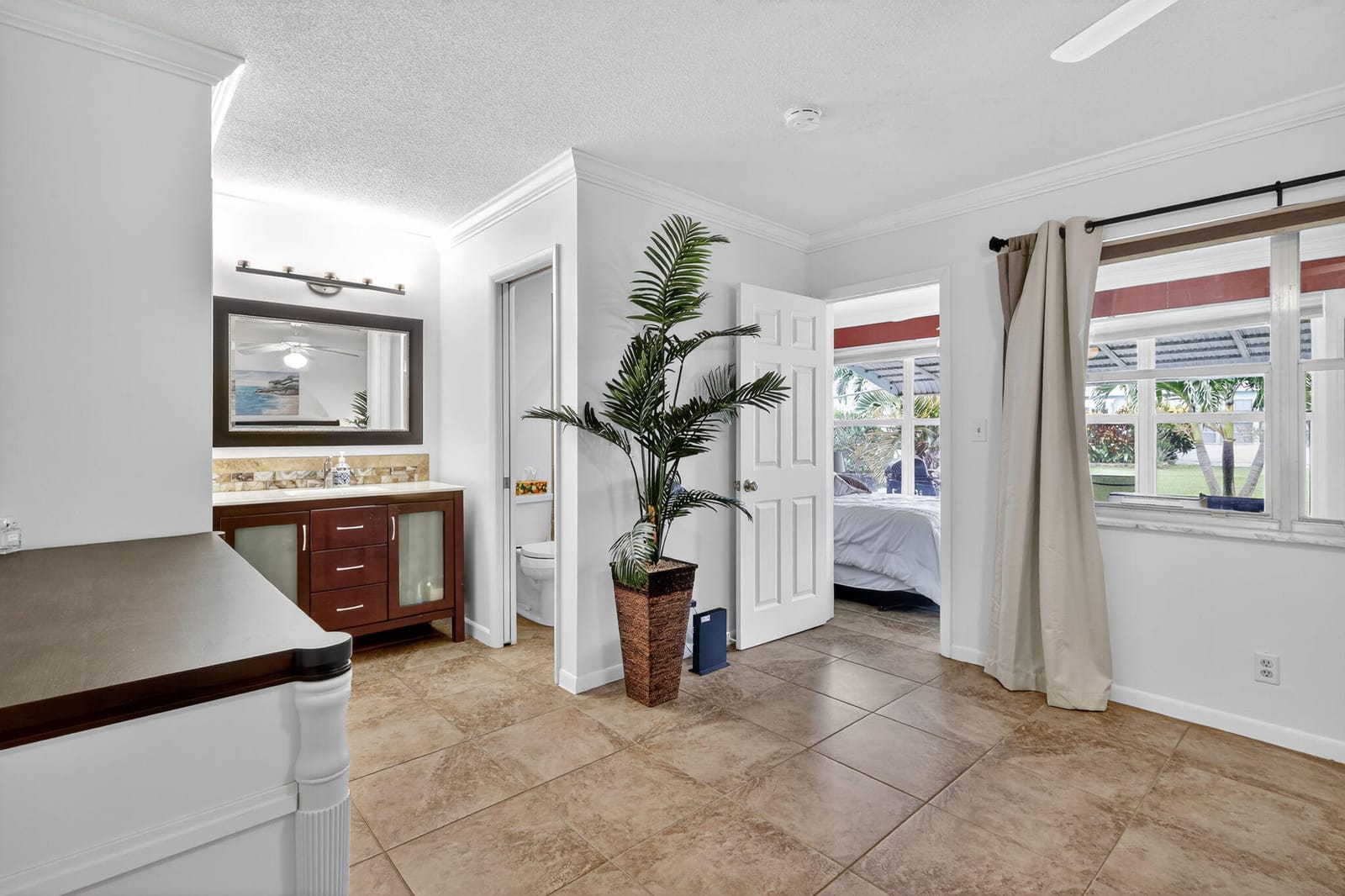 242 High Point Court W #B, Delray Beach, FL 33445 photo 14