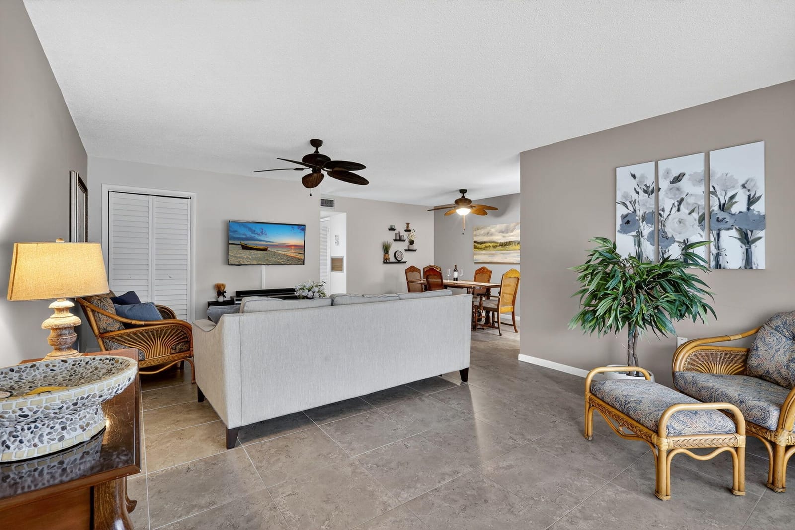 242 High Point Court W #B, Delray Beach, FL 33445 photo 4