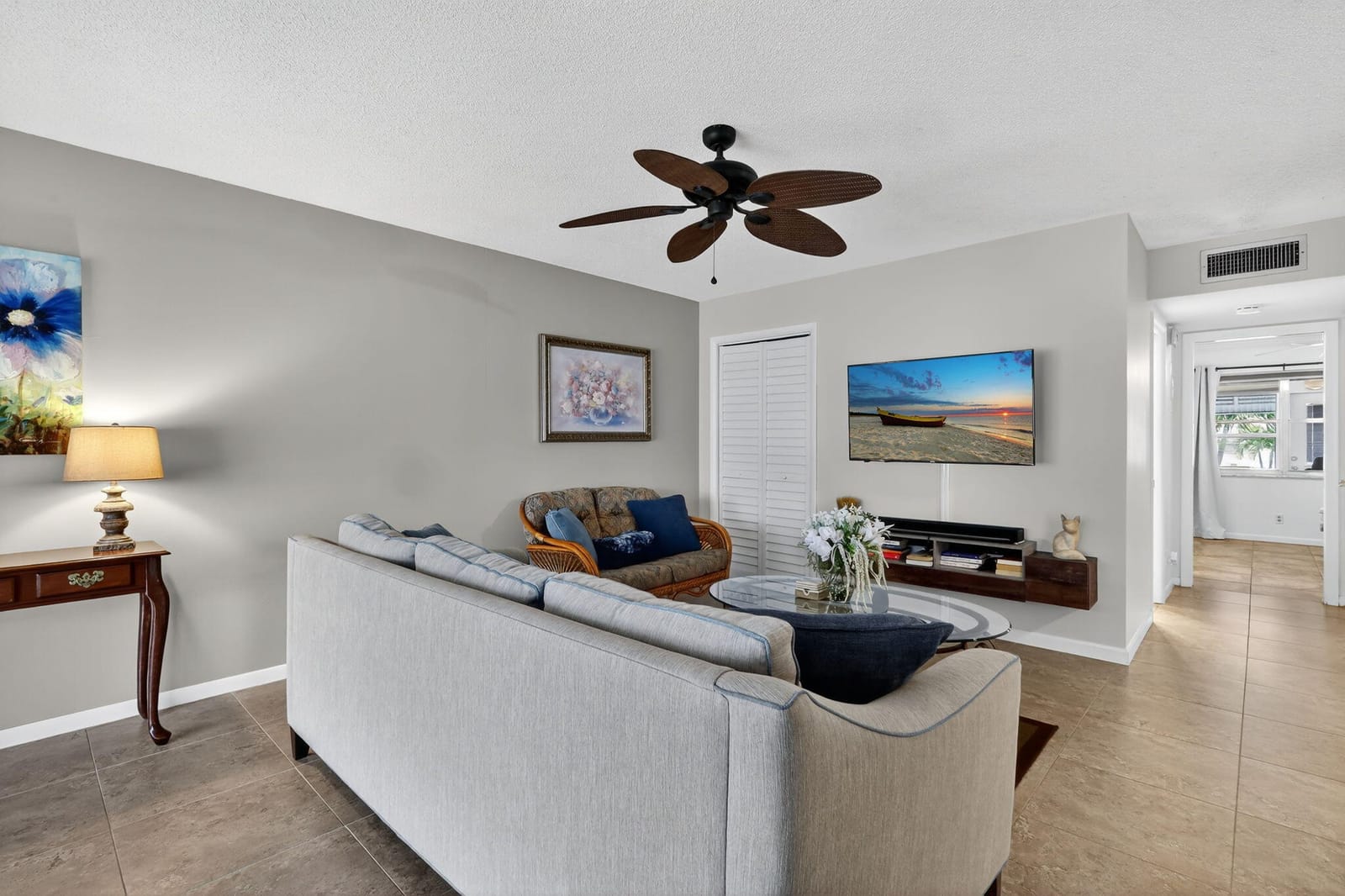 242 High Point Court W #B, Delray Beach, FL 33445 photo 5