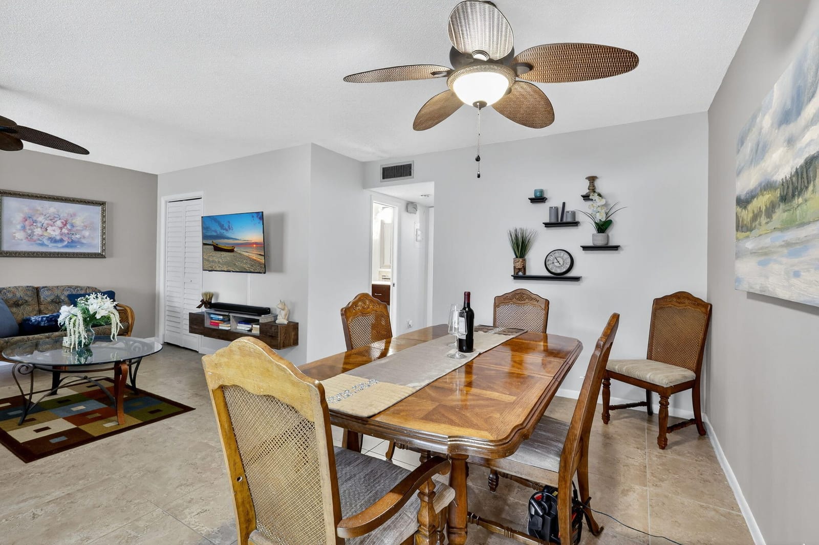 242 High Point Court W #B, Delray Beach, FL 33445 photo 6