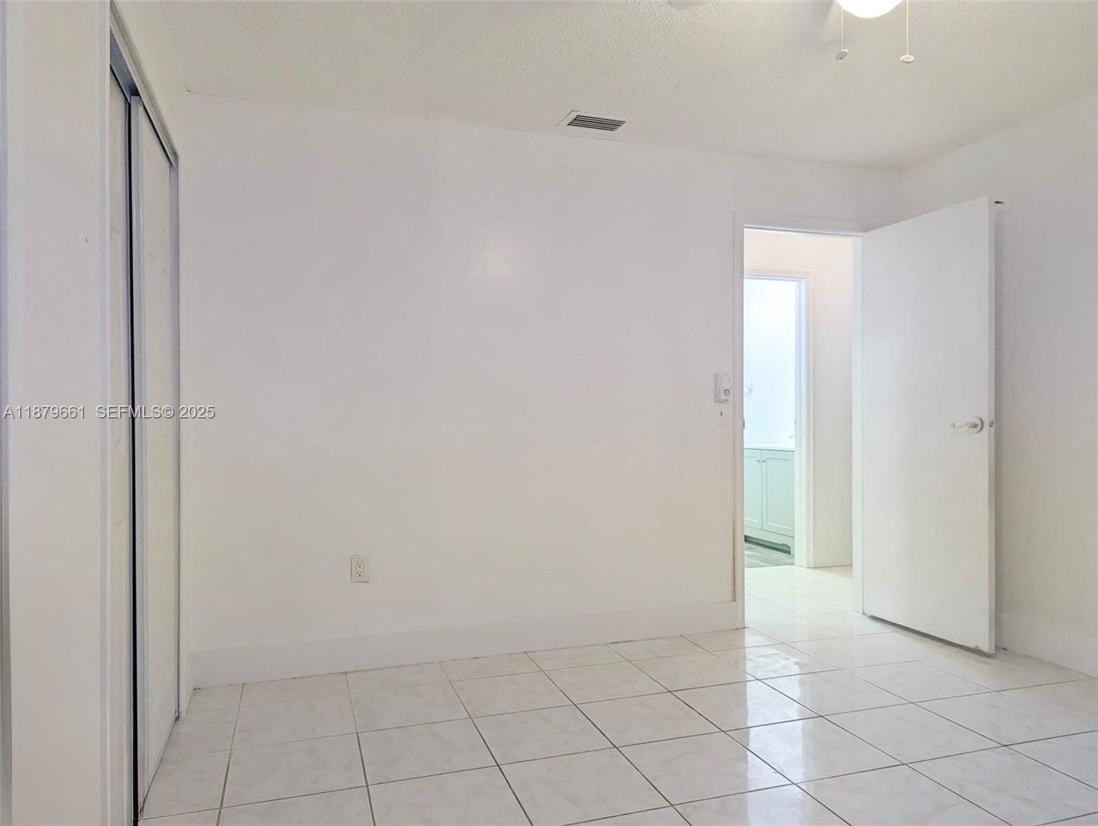 1190 NW 92nd Avenue — photo 12