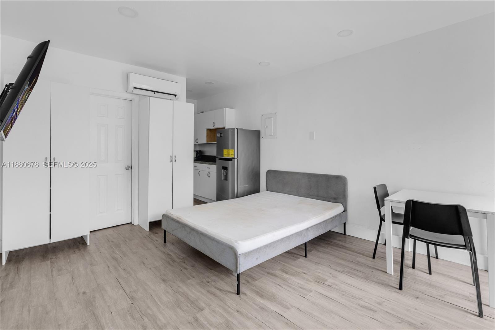 110 NW 9th Avenue 3, Miami, FL 33128 photo 2