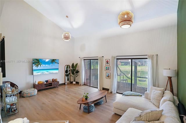 4171 SW 85th Avenue, sold in Pine Island Lakes Townhom, Davie, FL