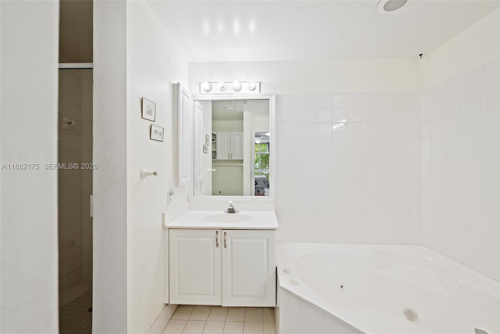 9805 NW 52nd Street 216, Doral, FL 33178 photo 18
