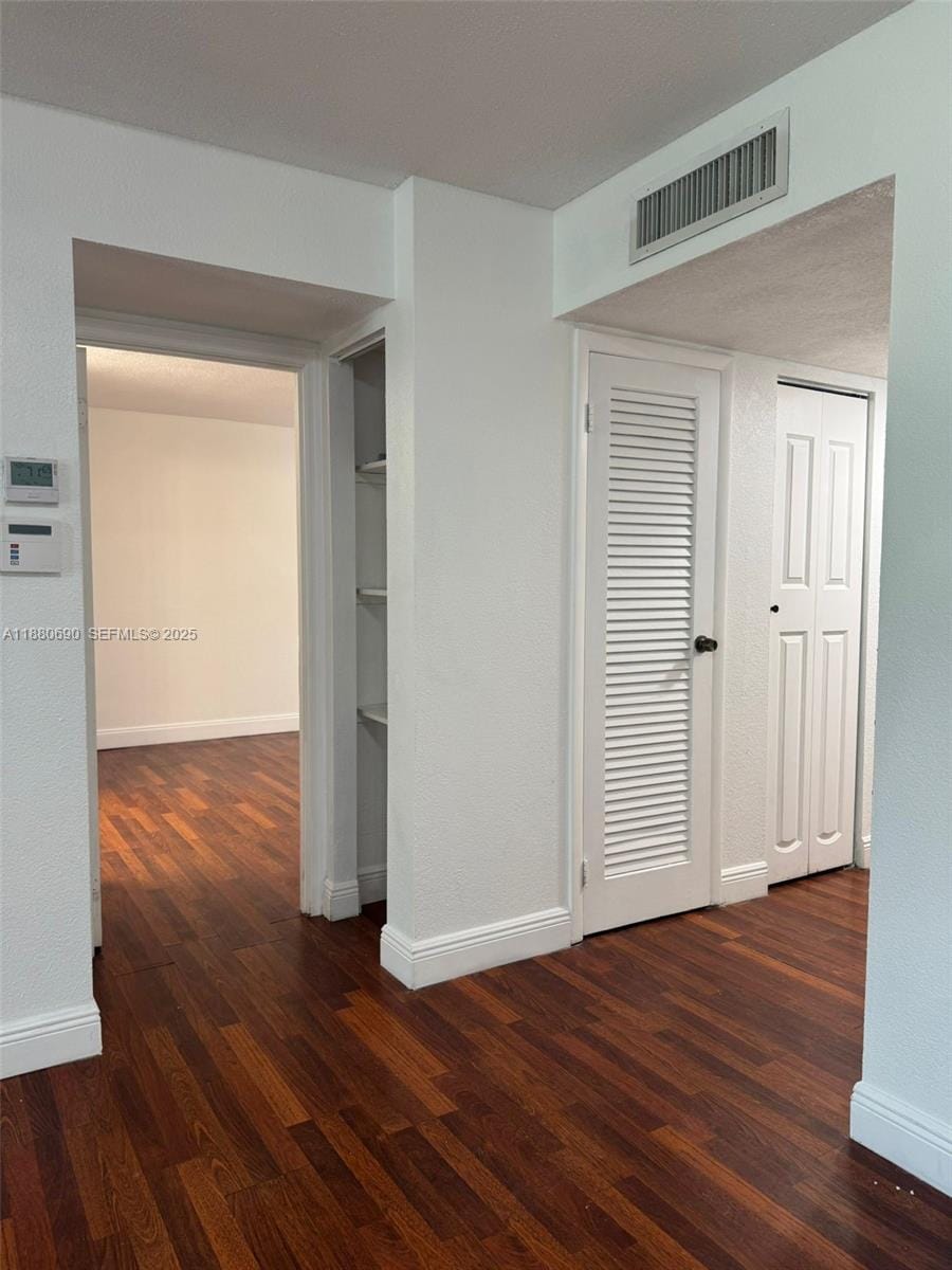 5961 N Falls Cir Drive 204 — photo 3