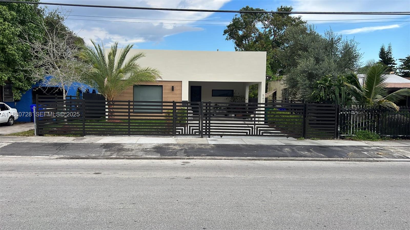 5621 NW 11th Avenue, Miami, FL 33127