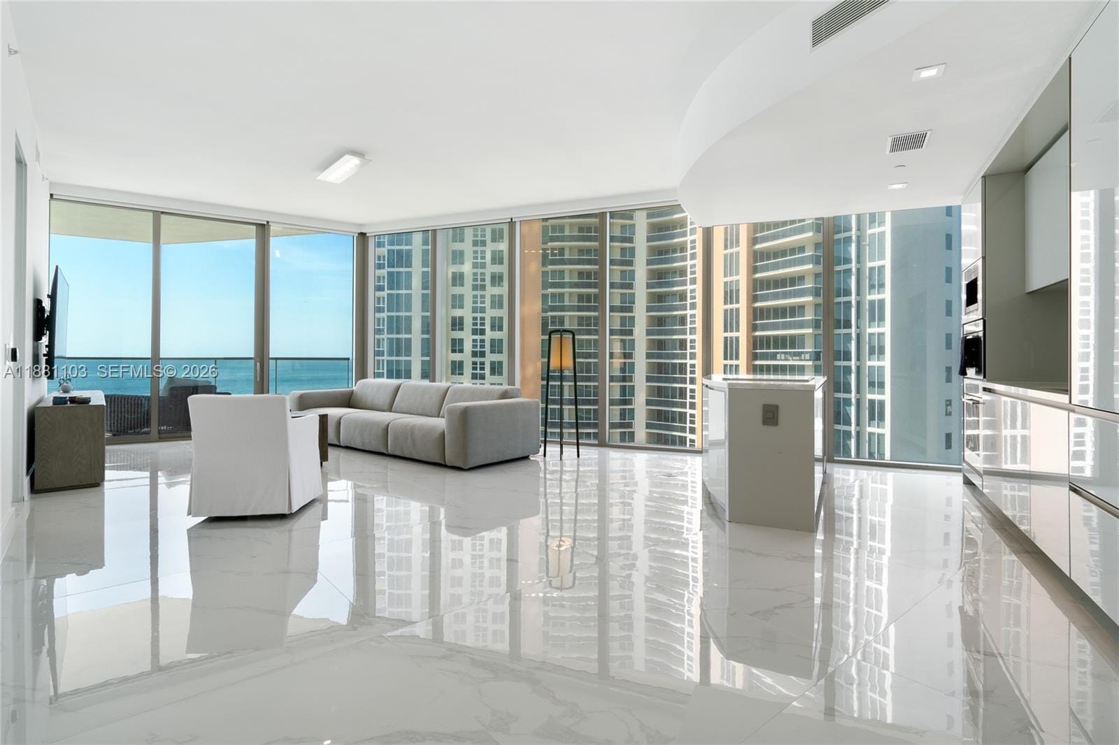 18975 Collins Avenue 1104, Sunny Isles Beach, FL 33160 photo 17