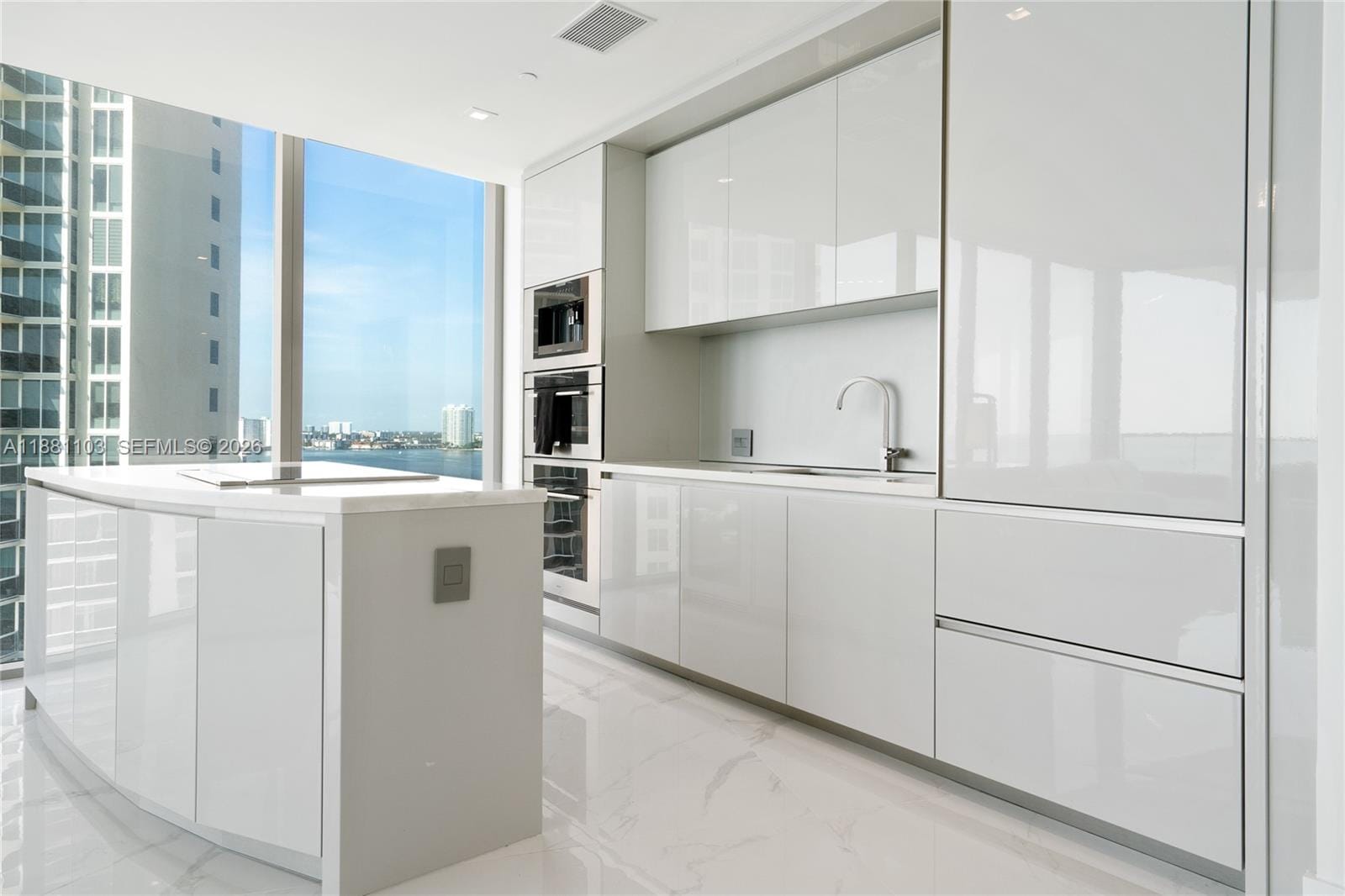 18975 Collins Avenue 1104, Sunny Isles Beach, FL 33160 photo 19