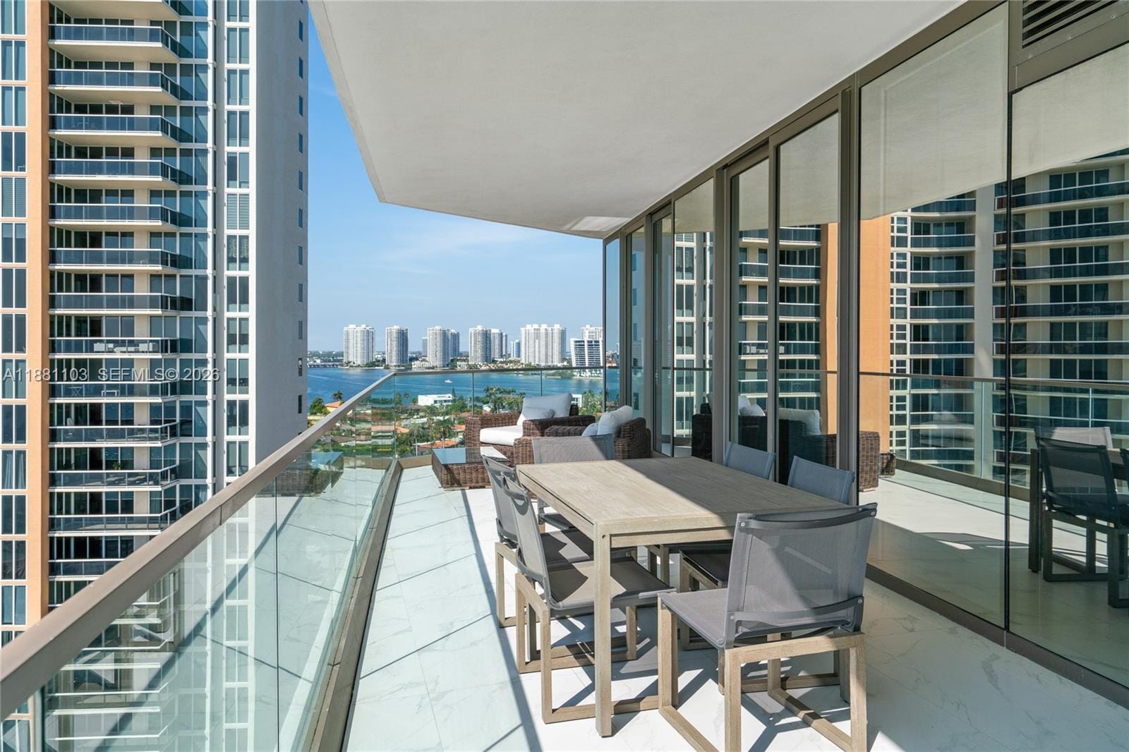 18975 Collins Avenue 1104 — photo 6
