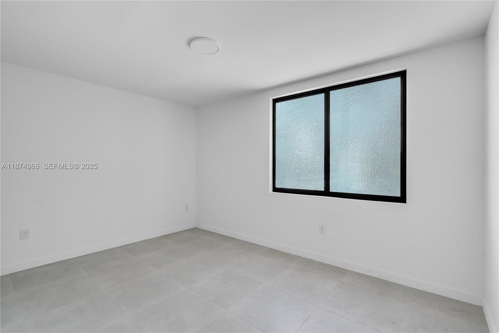 1656 NW 1st Street, Miami, FL 33125 photo 17
