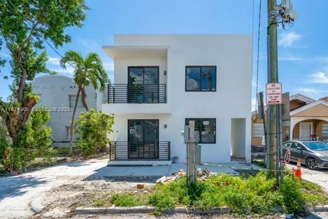 1656 NW 1st Street, Miami, FL 33125