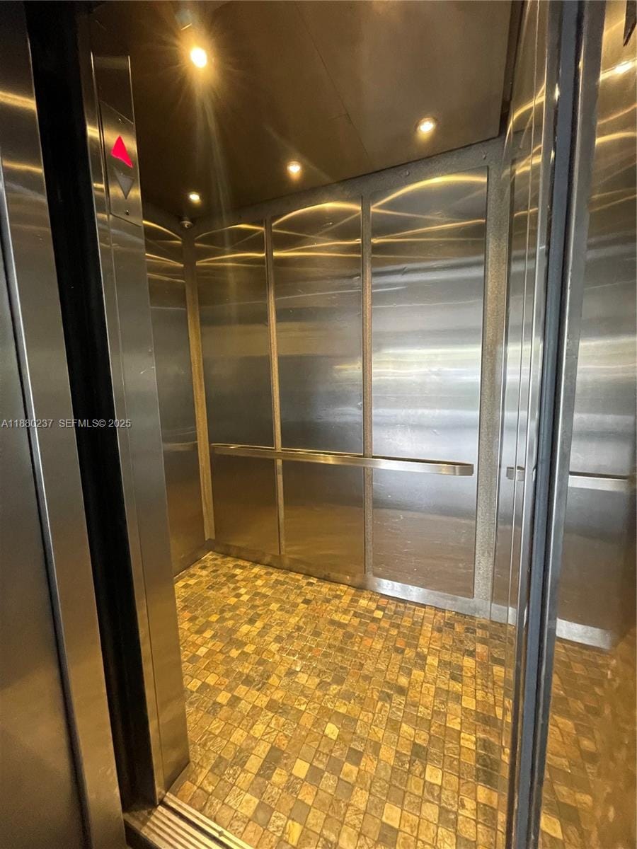 1300 Lincoln Road C403, Miami Beach, FL 33139 photo 7